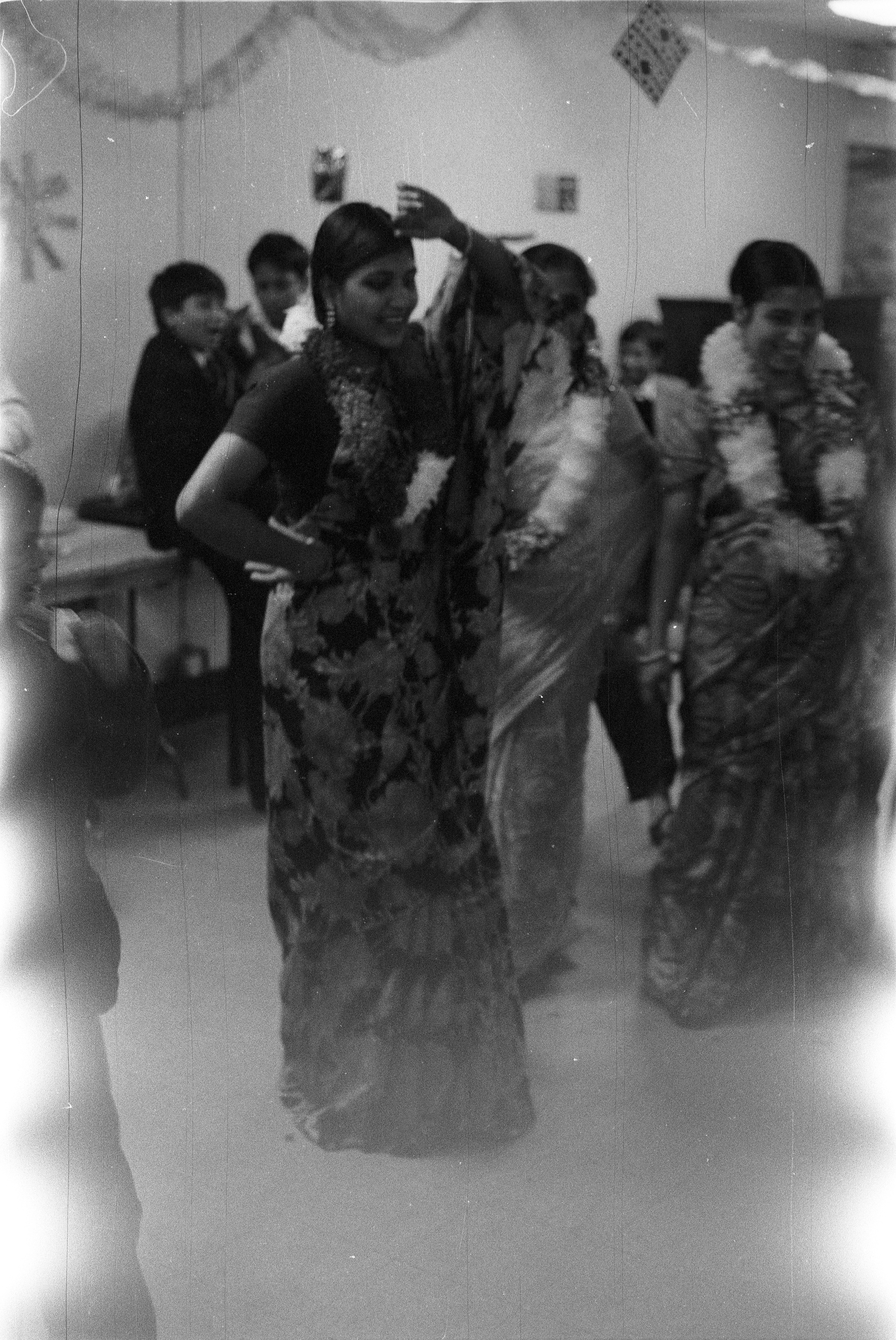 picture of dancers
